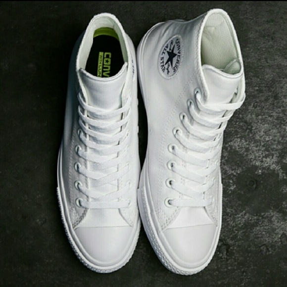 NWT Converse Chuck II 2 Hi Top White Nike Lunarlon